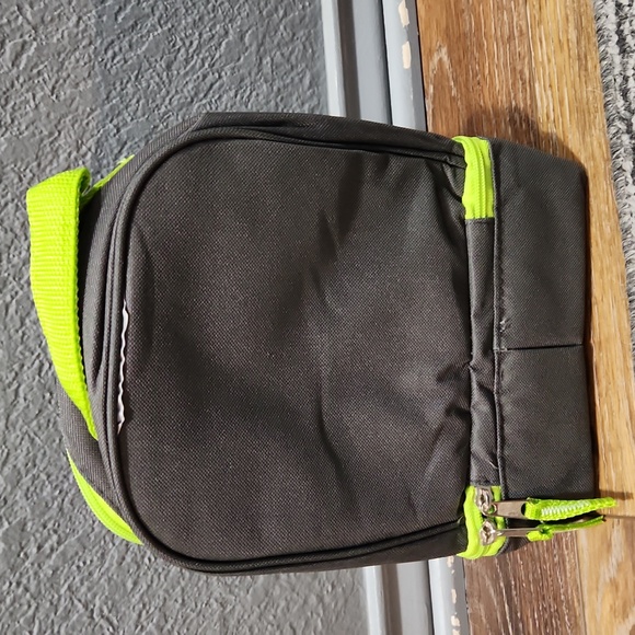 NWOT Polar Pack Neon Lime Green Gray Camo Insulated Lunchbox - Picture 3 of 9